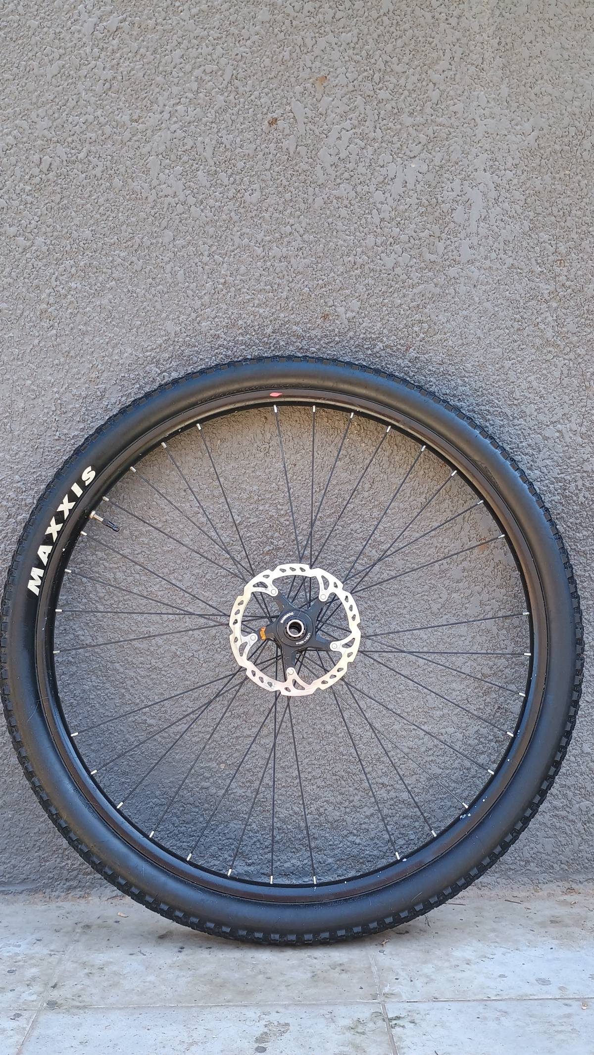 Foto de Rueda completa rodado 29.