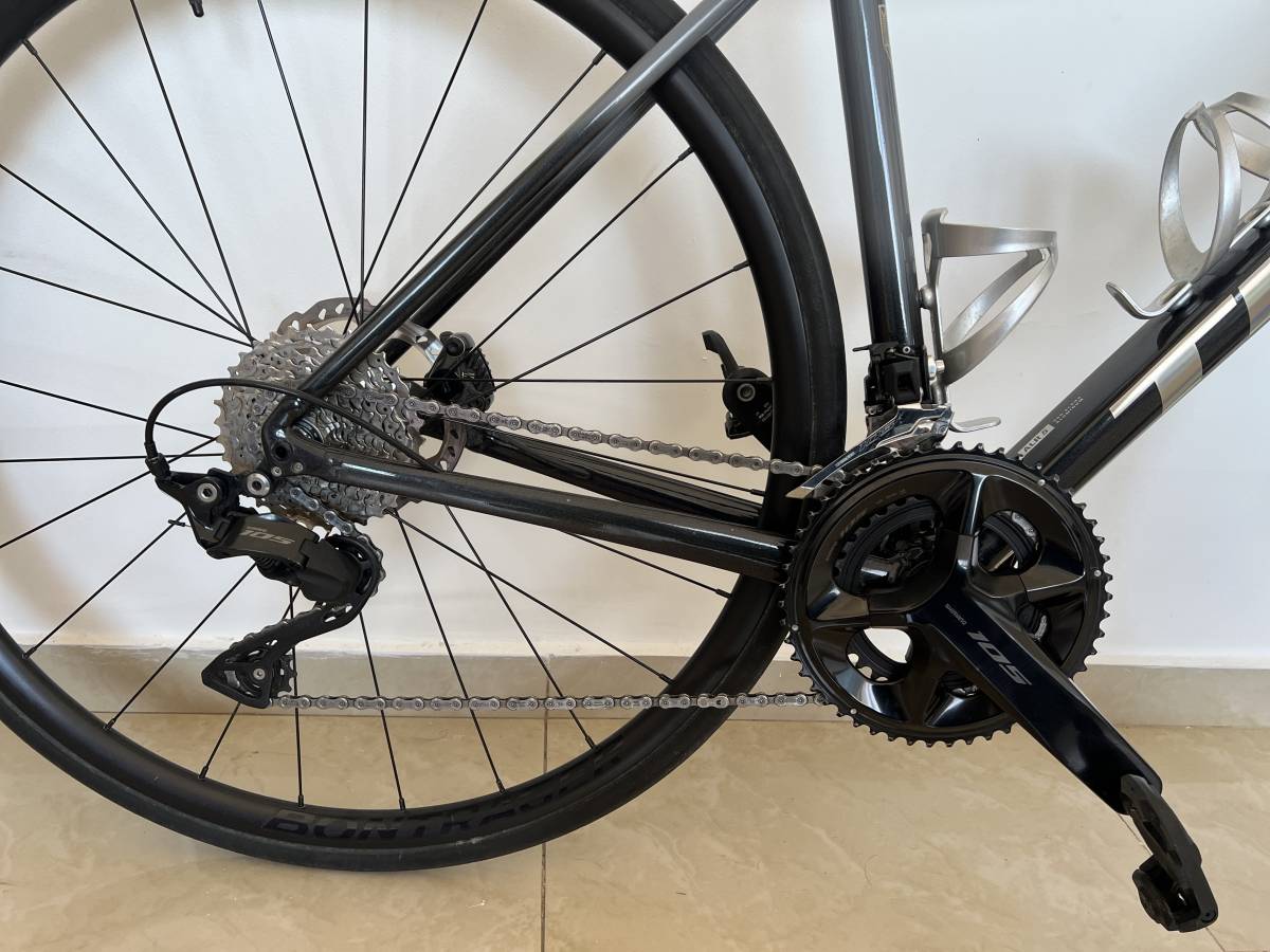 Foto de Bicicleta ruta TREK EMONDA ALR 5 DISC