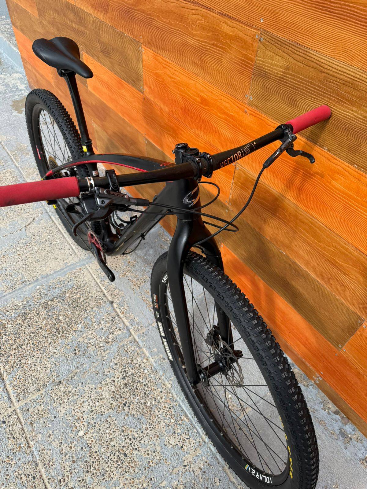 Foto de Ninner 29 carbono