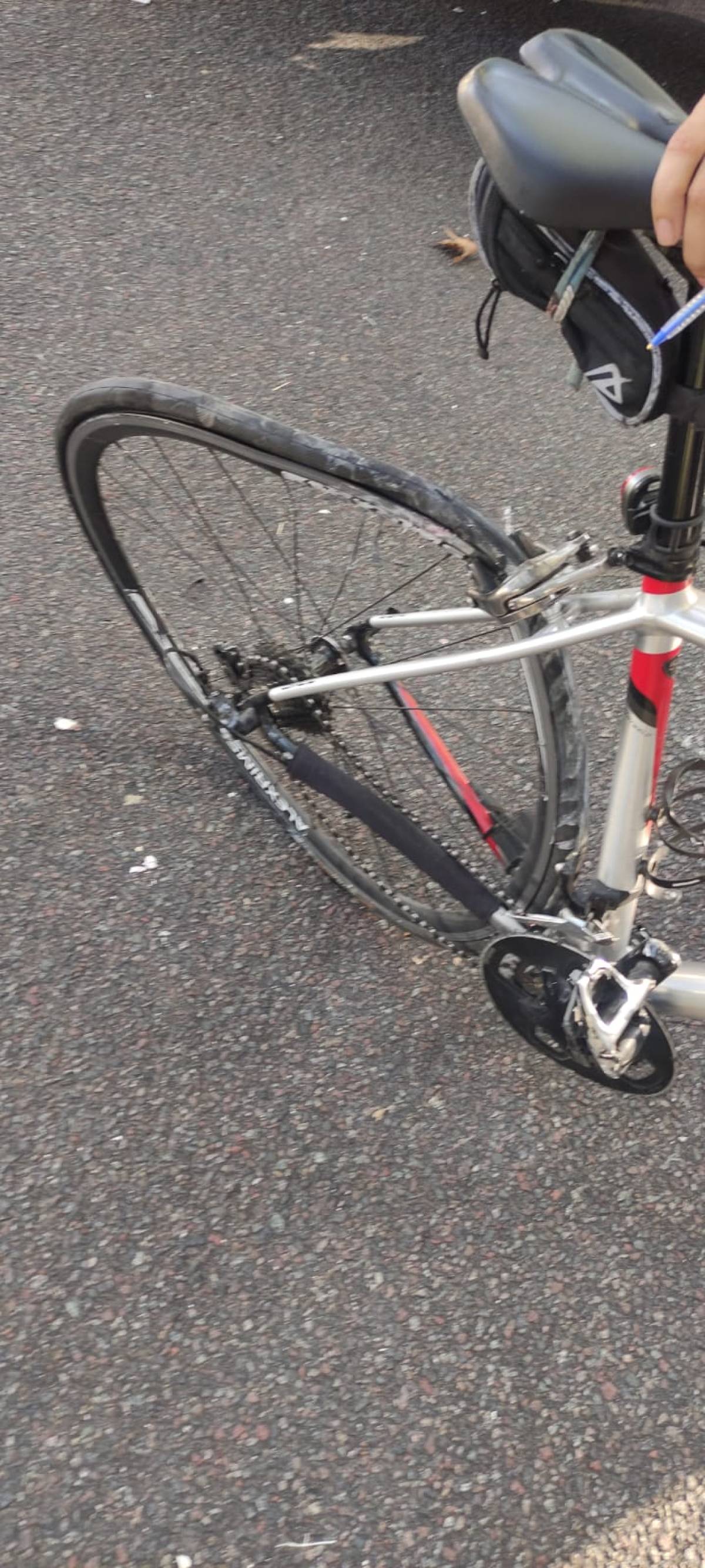 Foto de Servicio de reparación en fibra de carbono y pintura para bicicletas de competición